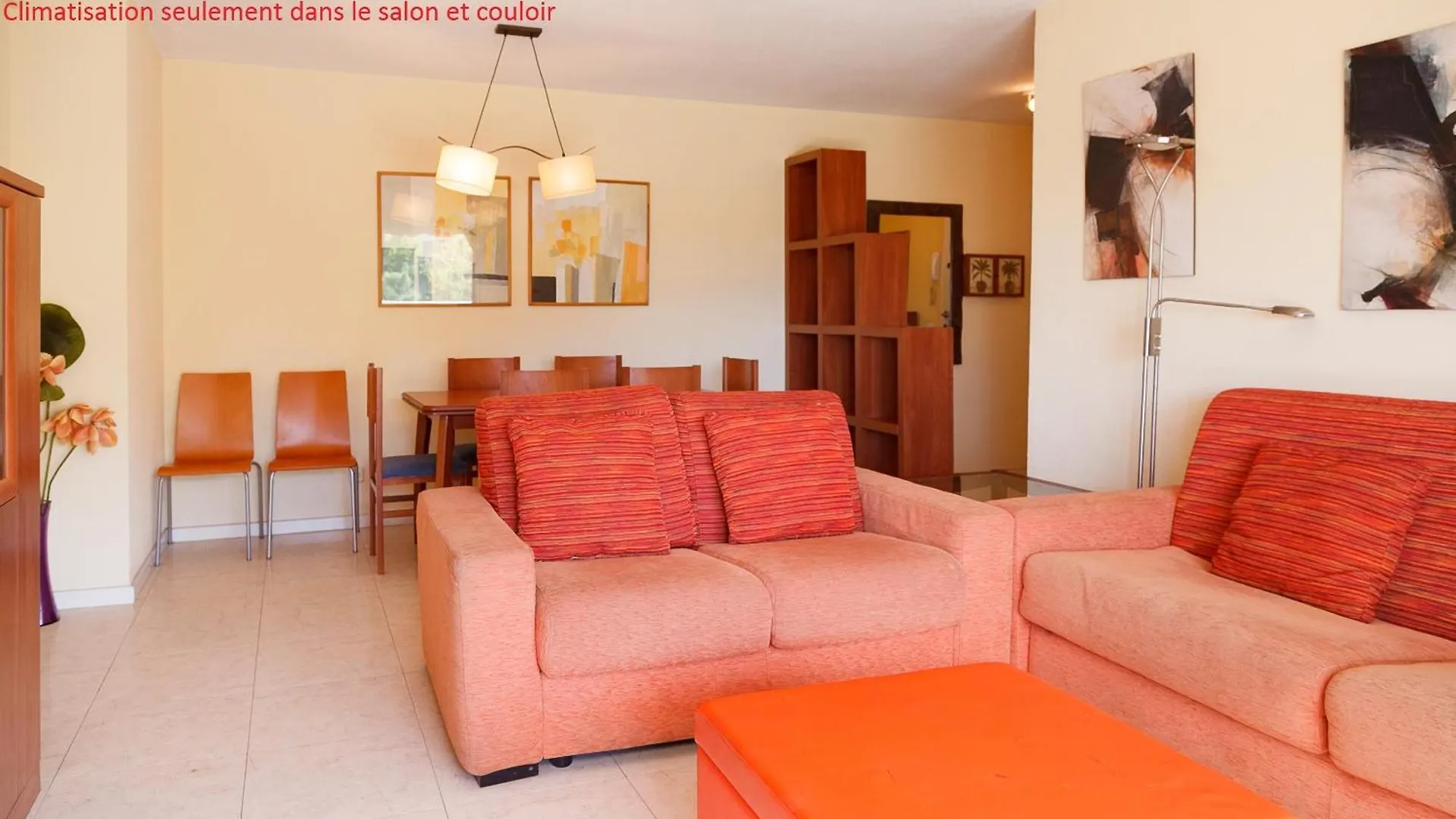 Uhc Rhin-Danubio Apartments サロウ スペイン